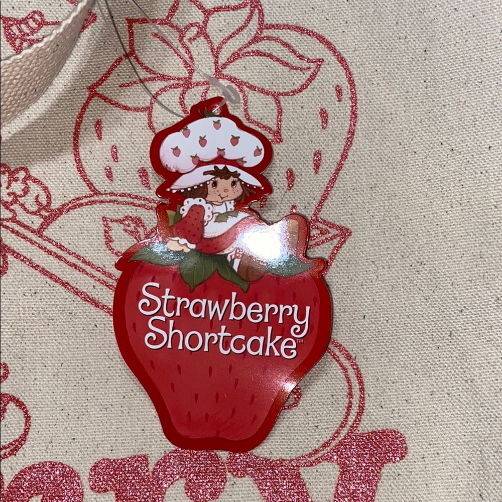 'Strawberry shortcake Berry Cute' Tote Bag - Picture 3 of 3